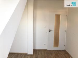 Pronájem bytu 3+kk, Praha - Ruzyně, Drnovská, 65 m2