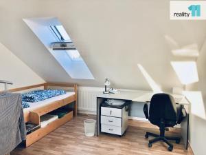 Pronájem bytu 3+kk, Praha - Ruzyně, Drnovská, 65 m2
