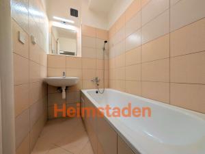 Pronájem bytu 2+1, Ostrava - Poruba, Alšova, 58 m2
