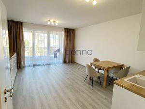 Pronájem bytu 1+kk, Praha, Poděbradská, 37 m2