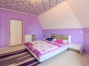 Prodej rodinného domu, Dubí, Zahradní, 136 m2