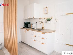 Prodej ubytování, Zvěrkovice, 372 m2