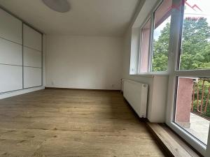 Prodej bytu 2+1, Chomutov, Mostecká, 65 m2
