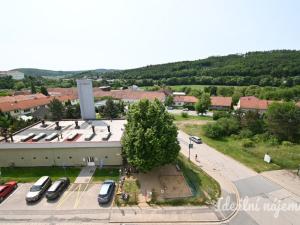 Pronájem bytu 1+1, Rosice, Kaštanová, 40 m2