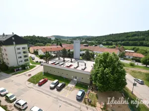Pronájem bytu 1+1, Rosice, Kaštanová, 40 m2