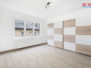 Prodej bytu 3+1, Janská, 58 m2