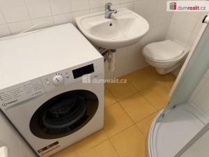 Pronájem bytu 2+kk, Praha - Smíchov, Kmochova, 35 m2