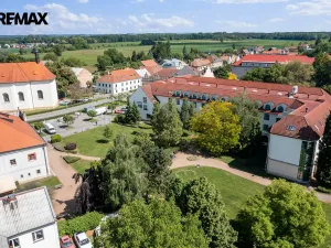Prodej činžovního domu, Lázně Bohdaneč, Pernštýnská, 327 m2