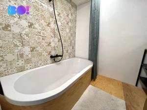 Pronájem bytu 2+kk, Frýdek-Místek, Jaroslava Lohrera, 49 m2