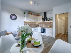 Pronájem bytu 1+1, Děčín - Děčín IX-Bynov, Nálepkova, 35 m2