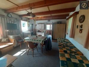 Prodej chaty, Beroun - Beroun-Zdejcina, 49 m2