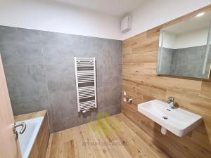 Pronájem bytu 2+kk, Olomouc, 17. listopadu, 60 m2