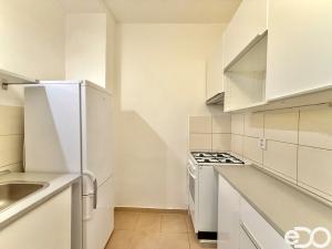 Pronájem bytu 3+kk, Praha, Na bitevní pláni, 68 m2