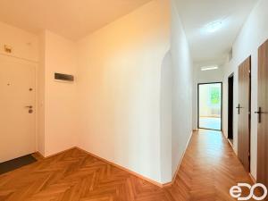 Pronájem bytu 3+kk, Praha, Na bitevní pláni, 68 m2