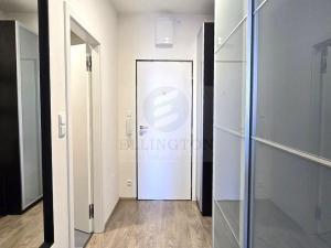 Pronájem bytu 1+kk, Praha - Střížkov, Makedonská, 35 m2