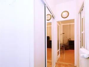 Pronájem bytu 1+kk, Praha - Střešovice, Myslbekova, 28 m2