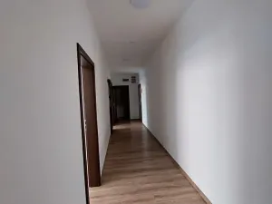 Pronájem bytu 4+kk, Cheb, Komenského, 101 m2