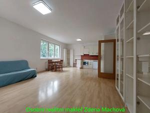 Pronájem bytu 2+kk, Praha - Strašnice, Gutova, 80 m2