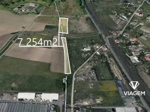 Prodej podílu pole, Mělník, 5440 m2