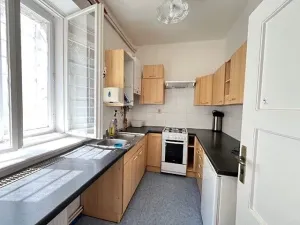 Pronájem bytu 2+1, Praha - Smíchov, U Mrázovky, 60 m2