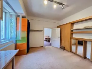 Pronájem bytu 2+1, Praha - Smíchov, U Mrázovky, 60 m2