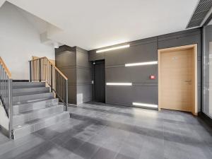 Pronájem bytu 2+kk, Praha - Vysočany, Sousedíkova, 58 m2