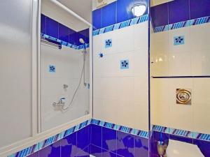 Pronájem bytu 1+kk, Praha - Kunratice, Velké Kunratické, 39 m2