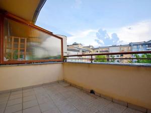 Pronájem bytu 1+kk, Praha - Kunratice, Velké Kunratické, 39 m2