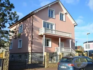 Pronájem bytu 2+kk, Praha - Kyje, Blatská, 34 m2
