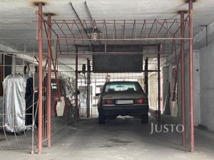 Pronájem garážového stání, Praha - Střížkov, Lovosická, 11 m2
