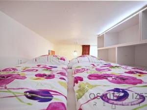 Pronájem bytu 1+1, Praha, Na Folimance, 40 m2