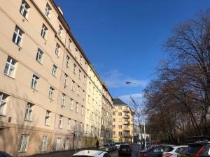 Pronájem bytu 1+1, Praha, Na Folimance, 40 m2