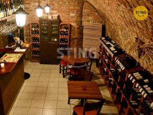 Pronájem obchodního prostoru, Olomouc, 8. května, 90 m2