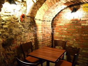 Pronájem obchodního prostoru, Olomouc, 8. května, 90 m2