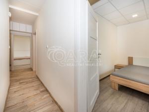 Pronájem bytu 4+1, Trutnov - Střední Předměstí, Papírenská, 88 m2
