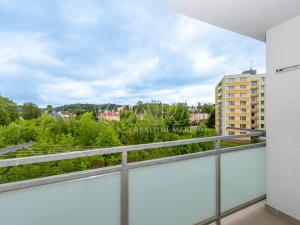 Pronájem bytu 4+1, Trutnov - Střední Předměstí, Papírenská, 88 m2