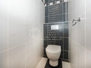 Pronájem bytu 4+1, Trutnov - Střední Předměstí, Papírenská, 88 m2