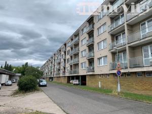 Pronájem bytu 3+1, Hradec Králové, Na Občinách, 74 m2