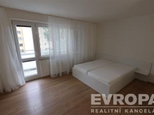 Pronájem bytu 2+kk, Praha - Záběhlice, Hrusická, 46 m2