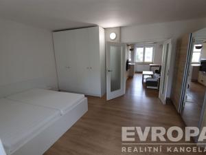 Pronájem bytu 2+kk, Praha - Záběhlice, Hrusická, 46 m2