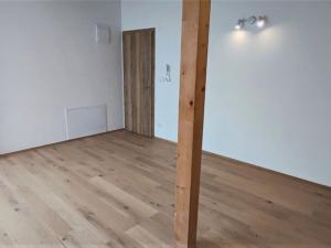 Pronájem bytu 3+kk, Třebíč, Martinské nám., 79 m2