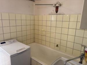 Prodej bytu 3+1, Praha - Malešice, Počernická, 72 m2