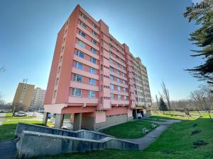 Pronájem bytu 3+1, Chomutov, Bezručova, 66 m2