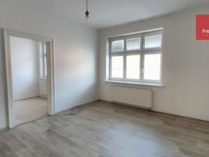 Pronájem bytu 2+1, Teplice, Americká, 68 m2