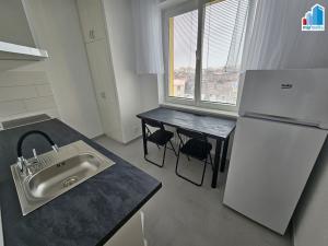 Pronájem bytu 2+1, Plzeň - Východní Předměstí, náměstí Generála Píky, 53 m2