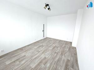 Pronájem bytu 2+1, Plzeň - Východní Předměstí, náměstí Generála Píky, 53 m2