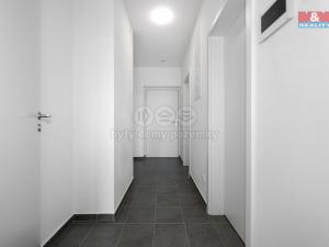 Pronájem bytu 1+kk, Plzeň, Safírová, 36 m2