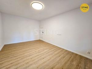 Prodej bytu 2+1, Karviná, U Lesa, 54 m2