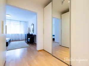Pronájem bytu 3+kk, Praha - Záběhlice, Hyacintová, 85 m2
