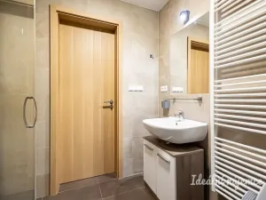 Pronájem bytu 2+kk, Praha - Jinonice, Kačírkova, 52 m2